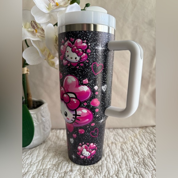 Only 1 LEFT NIB Hello Kitty 40oz Stainless Steel Tumbler with Lid & Straw - Picture 2 of 7